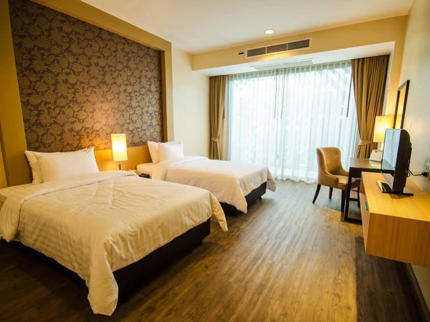 Rimkhobfa Urban Resort Bangkok Luaran gambar